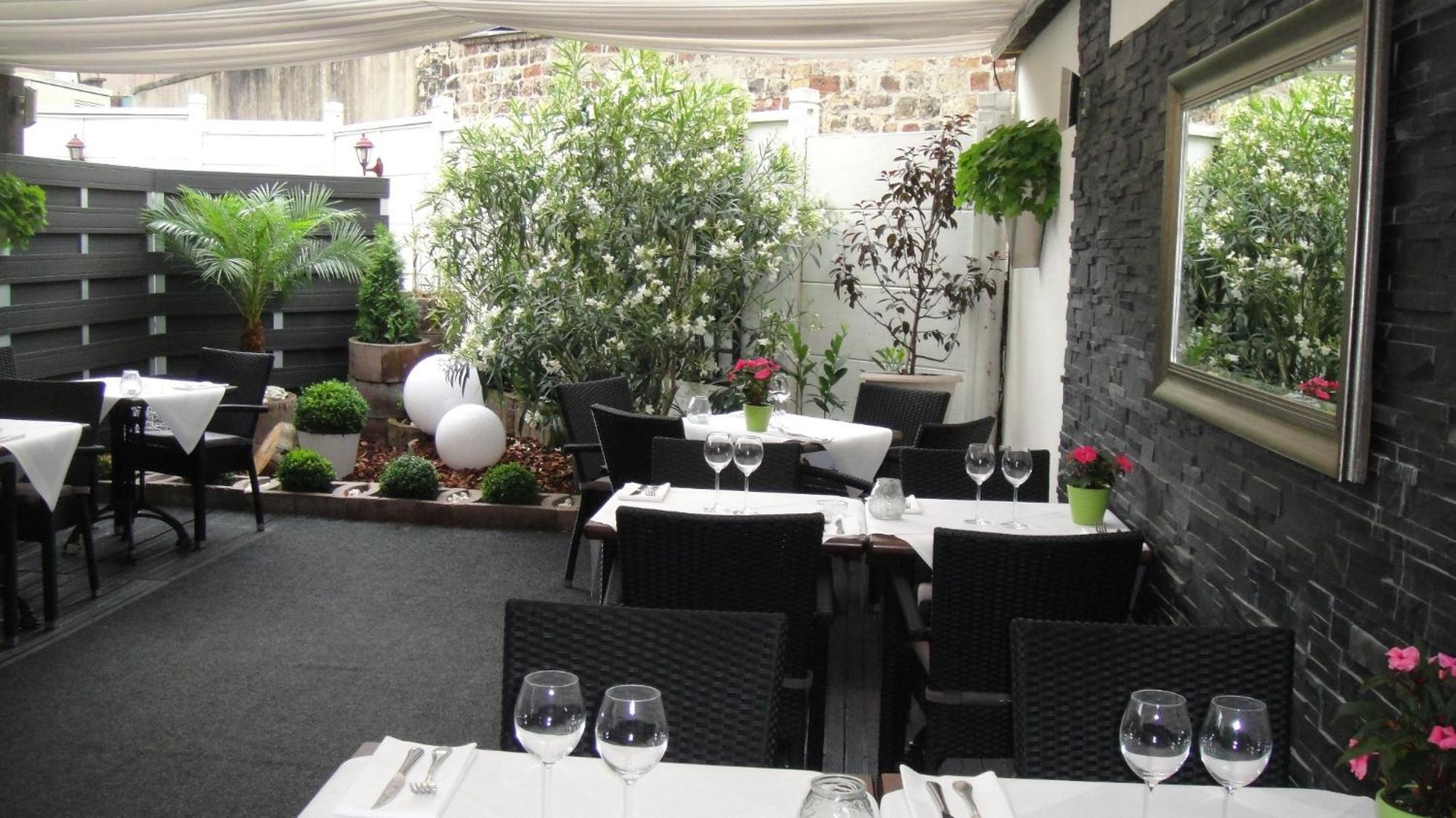Dm Hotel Forbach Exterior photo